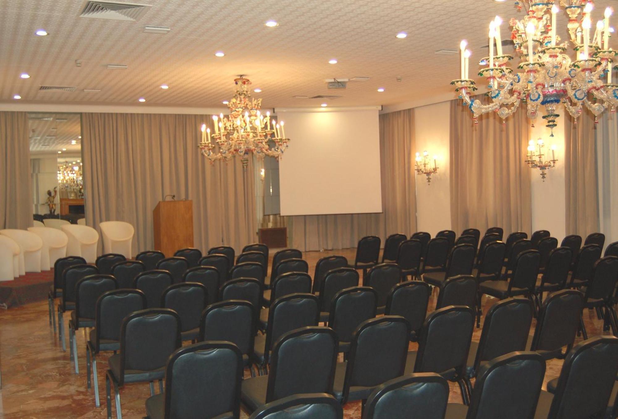Astoria Hotel Italia Udine Eksteriør bilde